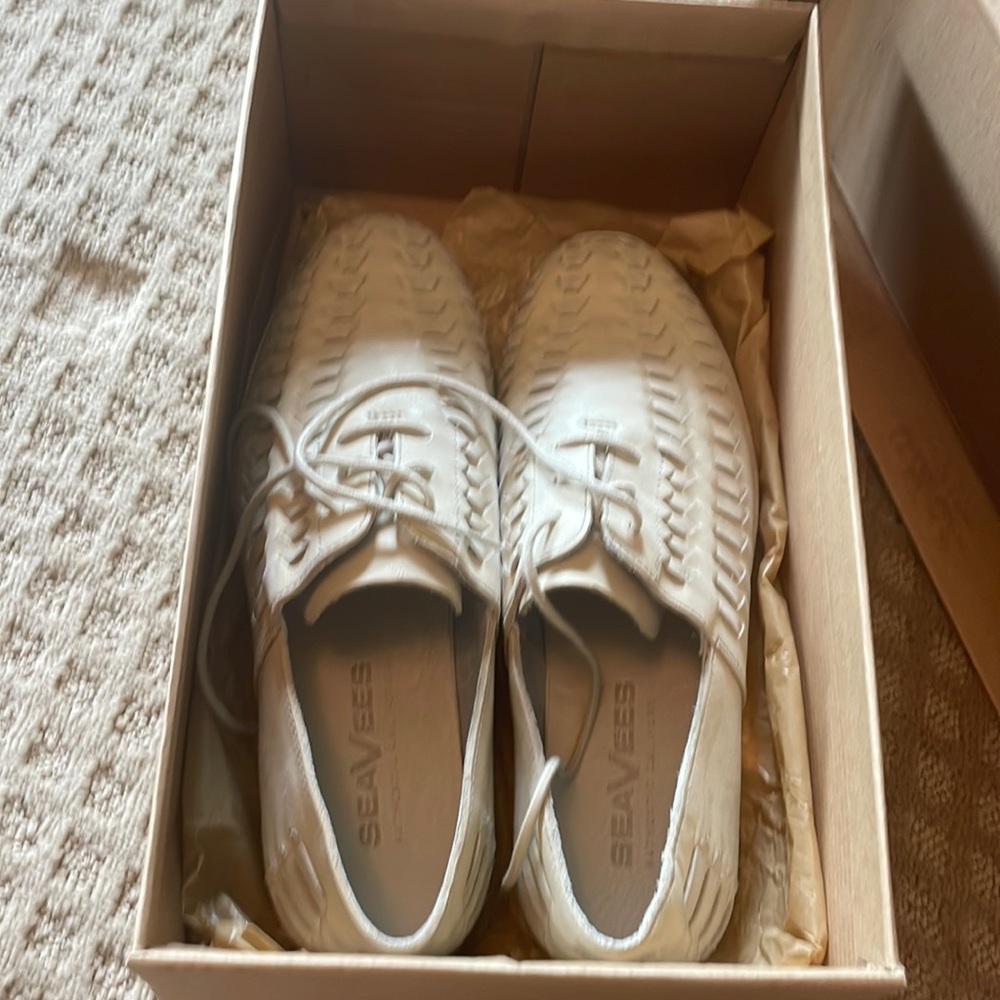 NIB SeaVees Shoes. Size 9